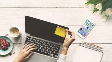 The Omni-Channel Approach: Integrating Social Marketing into Your Ecommerce Strategy 10 laptop 3317007 1920
